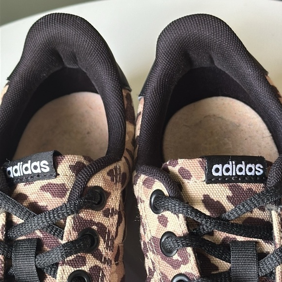 Adidas x FARM Rio Vulcraid3R Hazy Beige Leopard Women’s Skate Shoe/Sneakers - Picture 12 of 14